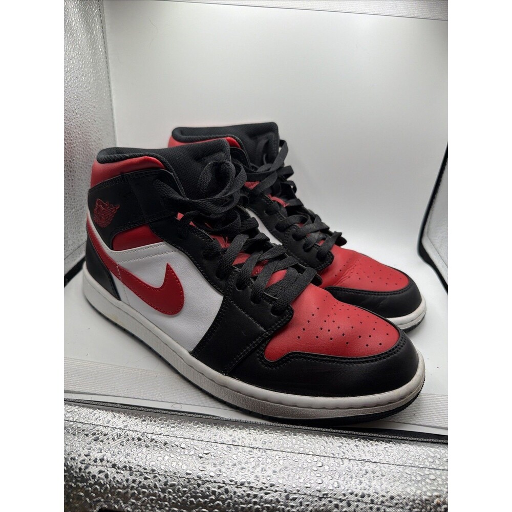 Jordan 1 Mid Bred Black Red White Nike Air Size 11 Mens